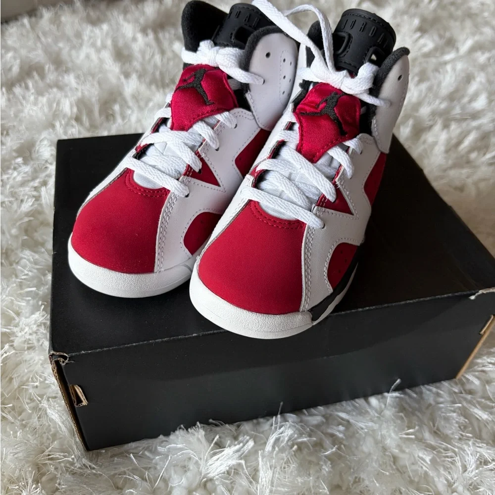Jordan 6 Retro (PS) Kids White and Carmine-Black Sneakers - Picture 2 of 8